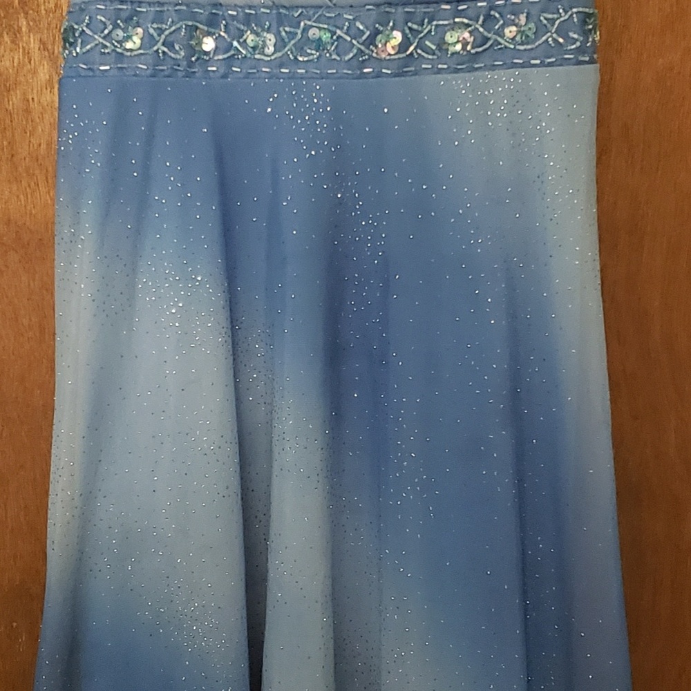Dress - Picture 4 of 5